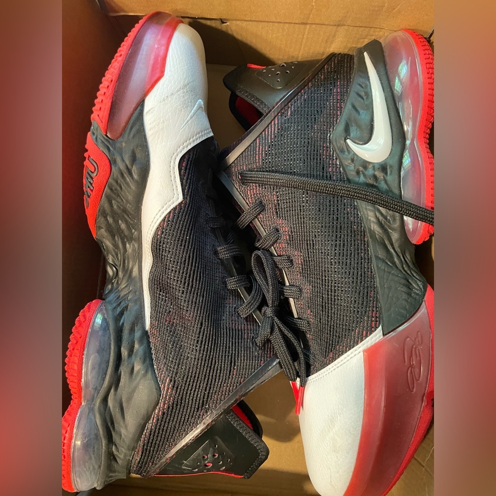 Lebron 19 lows size 12.5